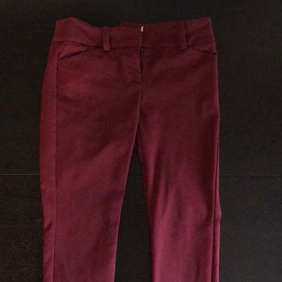NY&Co stretch cropped maroon dress pants - Picture 1 of 5